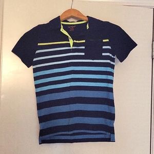 Boys Cat & Jack navy blue w/stripes (lime shades to blue). Like new! SZ:M (8/10)